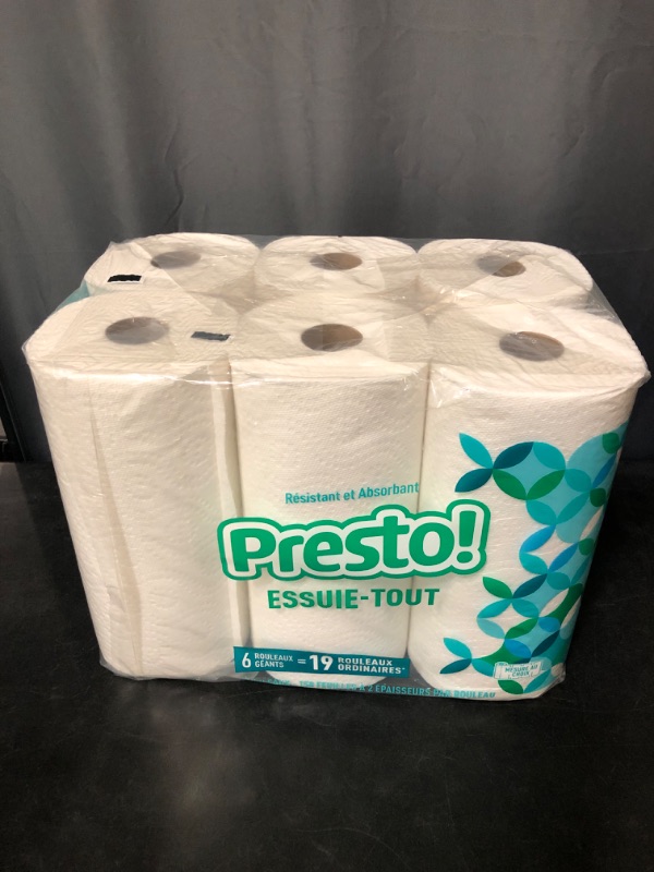 Photo 1 of Amazon Brand - Presto! Flex-a-Size Paper Towels, 158 Sheet Huge roll, 6 Rolls, Equivalent to 19 Regular Rolls, White
