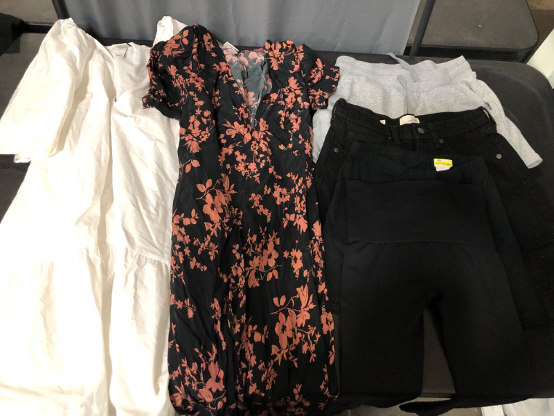 Photo 1 of Size Small Women's Clothing Bundle 