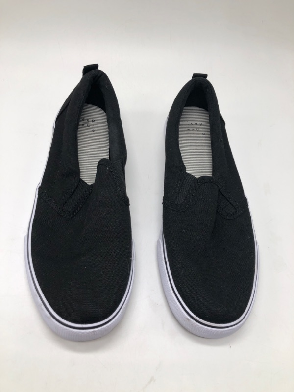 Photo 2 of Size 7 Women's Millie Twin Gore Slip-On Sneakers - A New Day™
