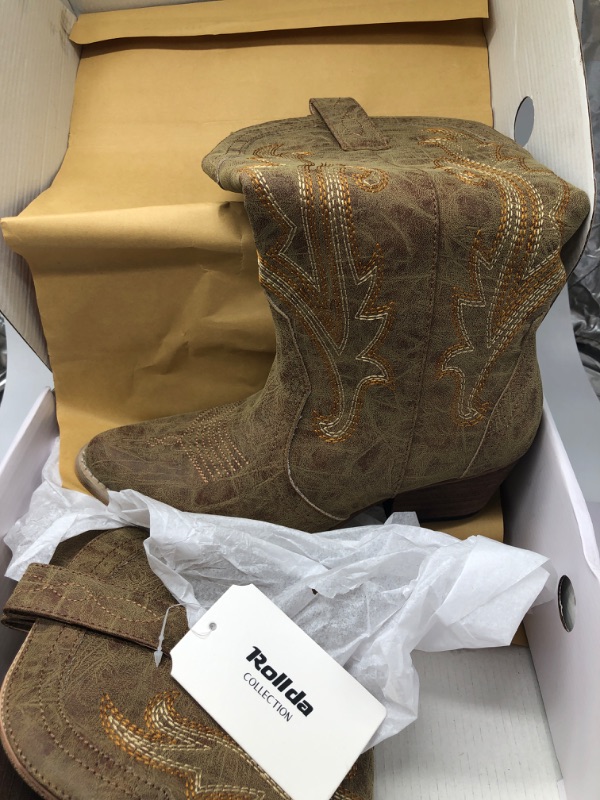 Photo 2 of Size 7.5 Rollda Cowboy Boots Women Western Boots Cowgirl Boots Ladies Pointy Toe Fashion Boots