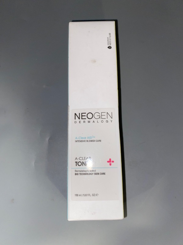Photo 1 of Neogen A-Clear Soothing Acne Pimple Care - Hydrocolloid Blemish Treatment with Gentle and Soothing Korean Skincare (Toner)
