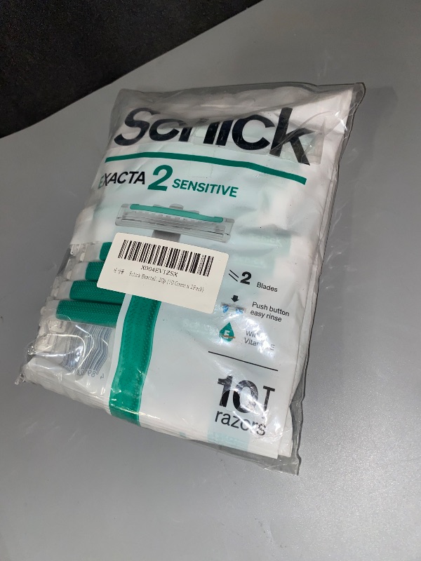 Photo 1 of Schick Exacta2 Sensitive Skin Disposable Mens Shaver 20 Count (10 Count x 2Pack) 2023 New Verson
