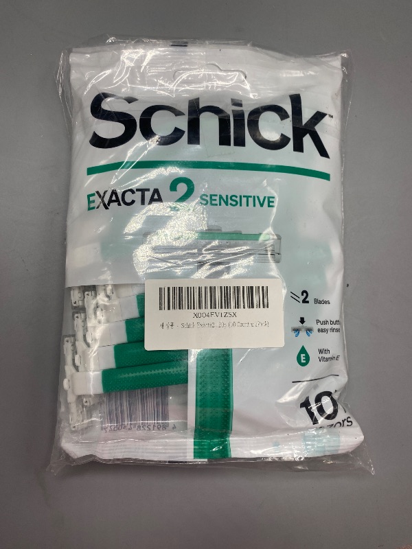 Photo 1 of Schick Exacta2 Sensitive Skin Disposable Mens Shaver 20 Count (10 Count x 2Pack) 2023 New Verson
