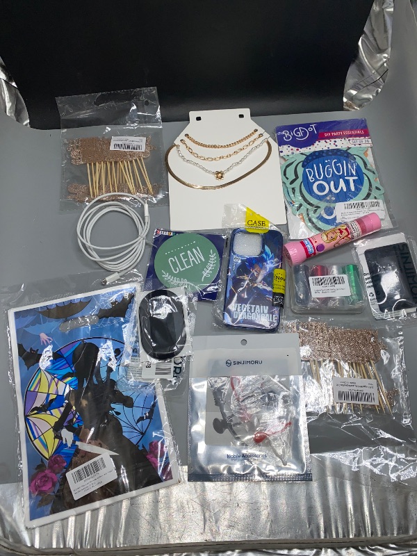 Photo 1 of LOT OF 13 MISCELLANEOUS ITEMS 
