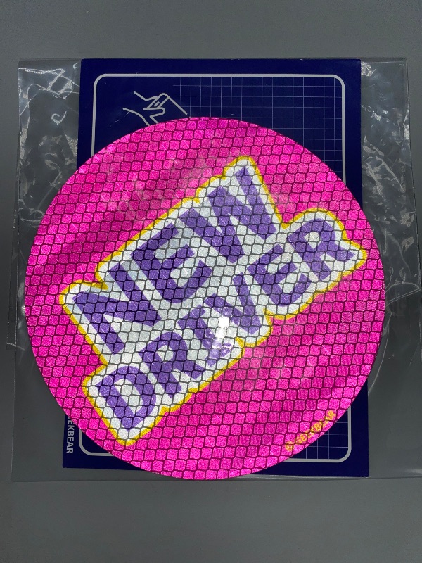 Photo 1 of PINK** GEEKBEAR New Driver Car Magnet - Colorful, Reflective, Weather-Resistant - Circular