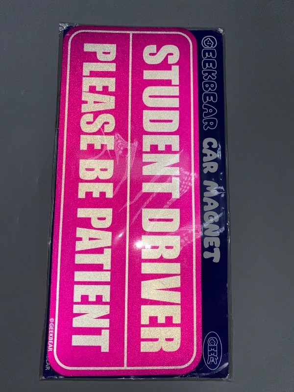 Photo 1 of PIN/PINK** GEEKBEAR Student Driver Car Magnet - Colorful, Reflective, Weather-Resistant - Rectangular 8.7 x 3.5 in