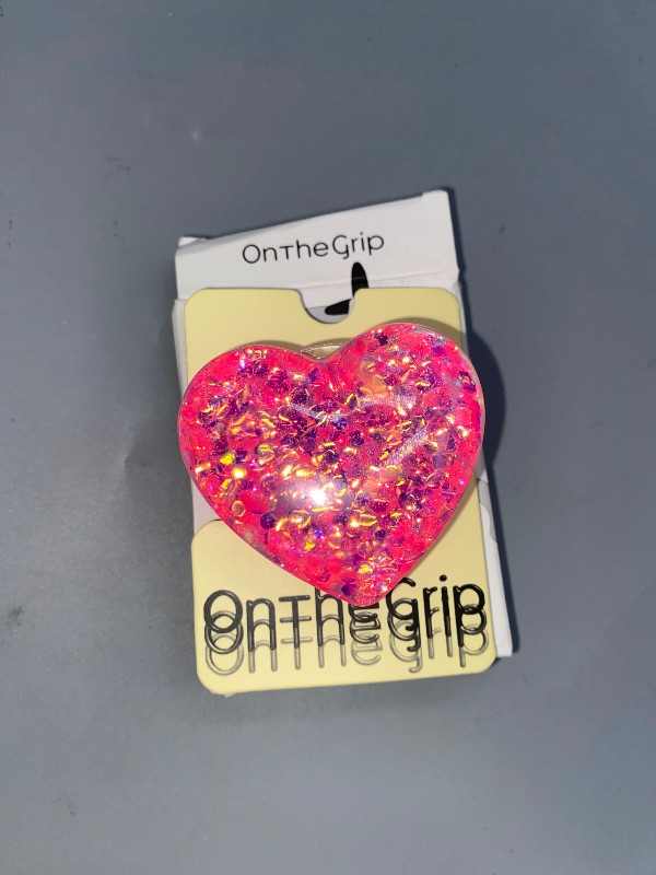 Photo 1 of Expandiing Moblile Cell Phone Grip Heart Shape Glass Holder for Smartphones, Cellphone Collapsible Stand? Pink Red