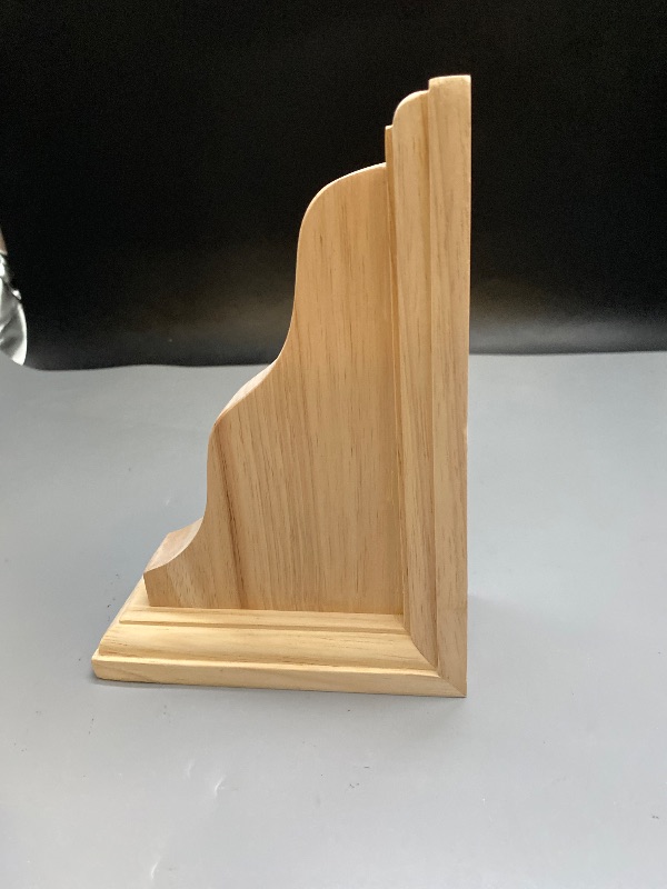 Photo 1 of Ekena Millwork BKT02X05X07HARW Hamilton Traditional Wood Brackets, 2 1/4"W x 5"D x 7"H , Rubberwood
