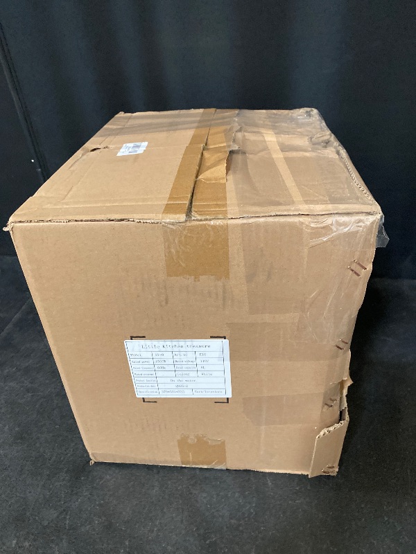Photo 1 of 2.5 Gallon Mini Tank Water Heater Under Sink Hot Water 1500W 120V Water Heaters for RV Kitchen RV 1/2”NPT Stainless Steel Hose 3-way Fitting White
