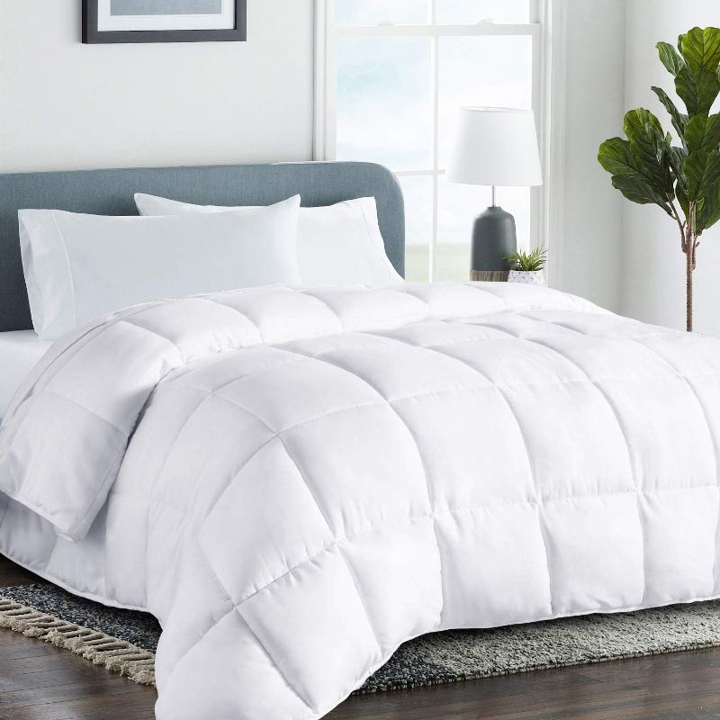 Photo 1 of COHOME King Size Cooling Comforter - Down Alternative Duvet Insert with Anti-Clump Tech & 8 Tabs, All-Season Reversible Luxury Hotel Bedding - Gifts for Women/Men, White 90x102 inches

