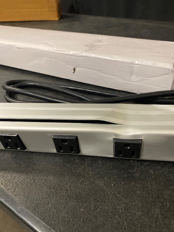 Photo 1 of 12 Outlets Metal Power Strip,Mountable Heavy Duty Power Strip with 6FT Long Extension Cord with Circuit Breaker,15A 125V 1875W, ETL Listed
