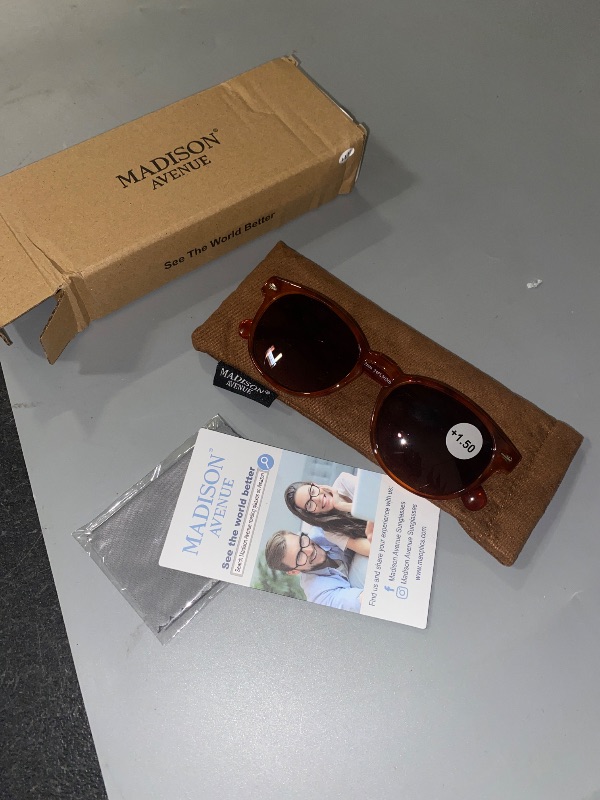 Photo 1 of 1.5- Madison Avenue Classic Vintage Sunglasses for Women Men,Fashion Sun Shades Glasses with UV400 Protection