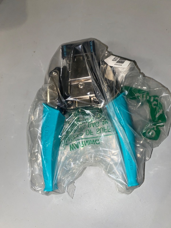 Photo 1 of We R Memory Keepers, Crop-A-Dile Corner Chomper Punch, Teal, Comfort Handle, for .25"-.5" Corner Rounder, Crafting and Scrapbooking Tool, Compatible for Most Cardstock Paper, Leather, Fabric and More
