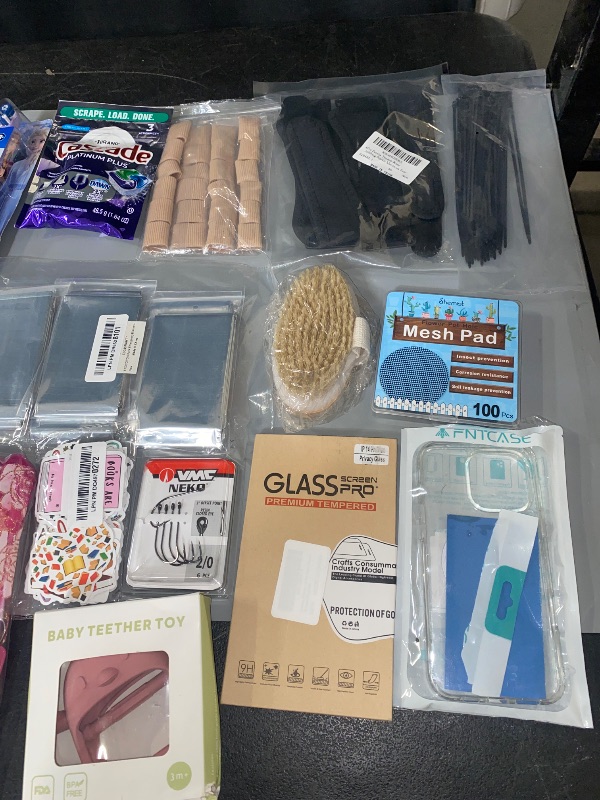 Photo 1 of LOT OF 21 MISCELLANEOUS ITEMS 