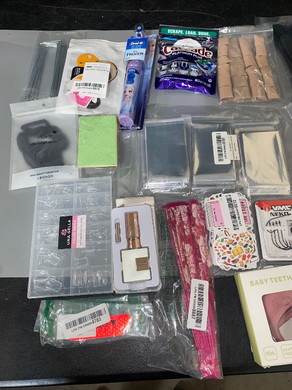 Photo 1 of LOT OF 21 MISCELLANEOUS ITEMS 