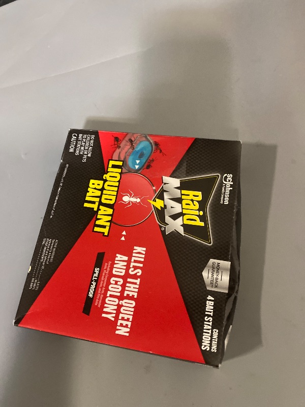 Photo 1 of Raid Max Liquid Ant Bait; Kills Ants Where They Breed, for Indoor and Outdoor Use; 4 Bait Stations