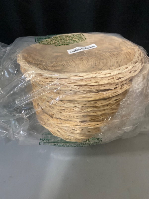Photo 1 of GNIEMCKIN 14 PCS 9.8 inch Bamboo Paper Plate Holder, Hand Weave wicker plate holders for Parties, Picnic, and Barbecue, Reusable