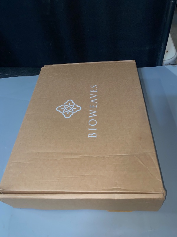 Photo 1 of FULL SIZE** Bioweaves Organic Waterproof Mattress Protector – GOTS Certified Organic Cotton Mattress Cover Full with Breathable Piqué Weave top Layer – 20 Inch Deep Pocket, White