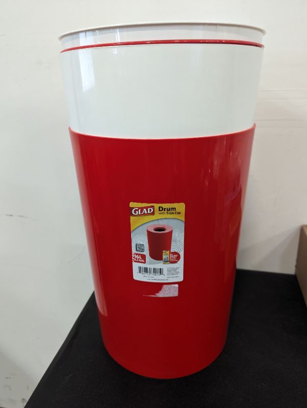 Photo 3 of 2 Pack - Glad Small Plastic Waste Bin – 16L Trash Can with Lid, 16 Liter - 1 White + 1 Red