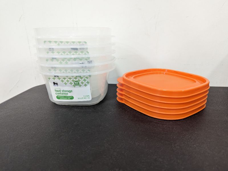 Photo 1 of Food Lion - 5 Pack - Storage Containers w/Lids (Orange) - Square, 5.2C