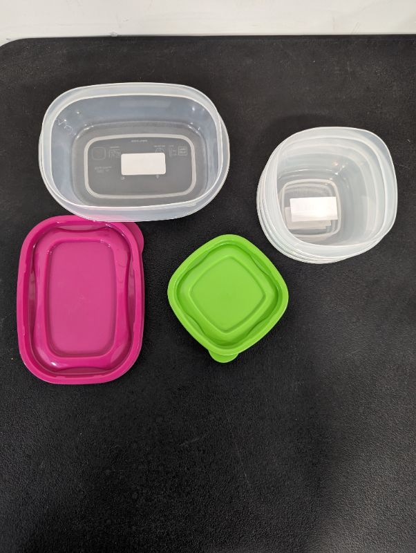 Photo 2 of Food Lion - 4 Pack - Storage Containers w/Lids - 1 Rectangle, 2.8C + 3 Square, 1.9C