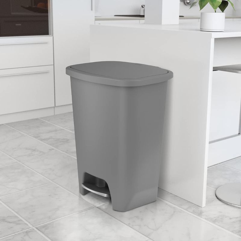 Photo 3 of Glad Kitchen Trash Can | Large Plastic Waste Bin with Odor Protection of Lid | Hands Free with Step On Foot Pedal and Garbage Bag Rings, 20 Gallon, Grey
