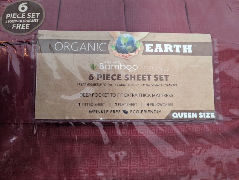 Photo 3 of Organic Earth - Aloe Vera Bamboo 1800 Series, 6 Piece Sheet Set Wrinkle Free (Burgundy)