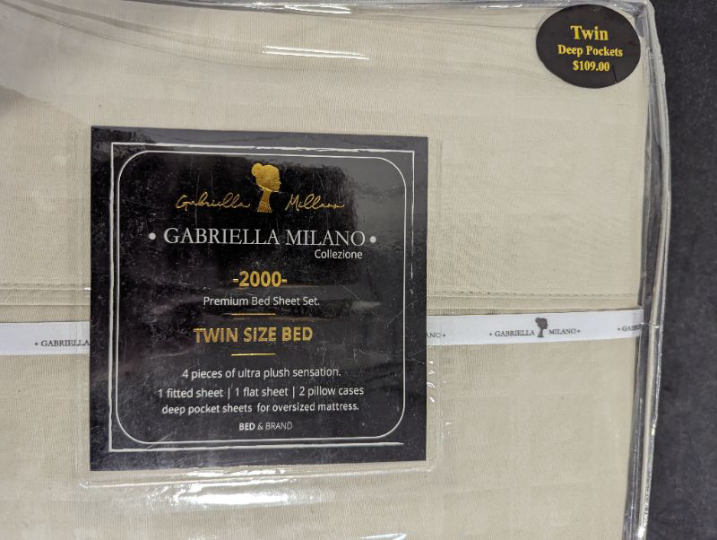 Photo 4 of Gabriella Milano Collezione 2000 Twin Sheet Set - Beige
