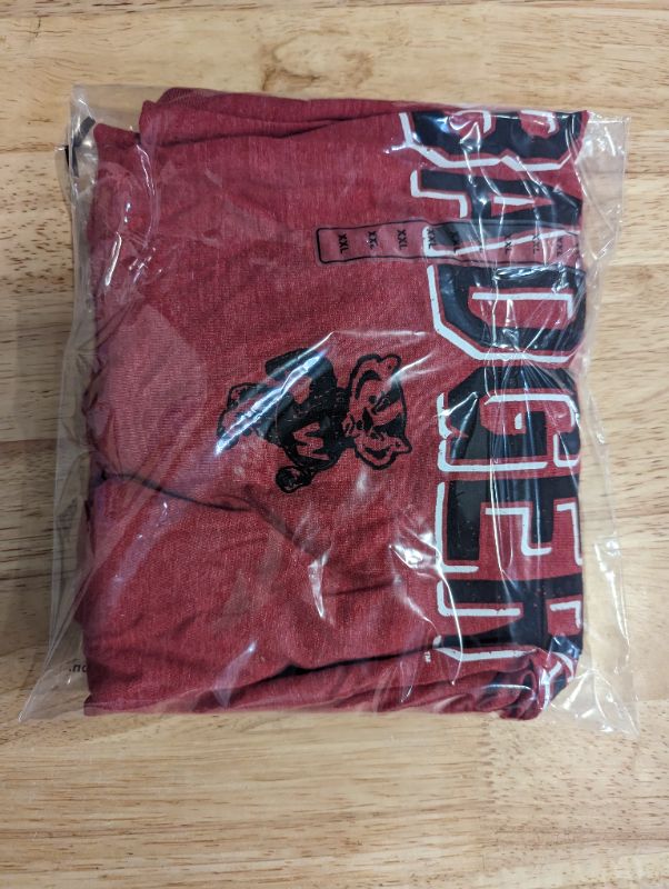 Photo 3 of Under Armour Wisconsin Badgers T-Shirt - XXL - NWT