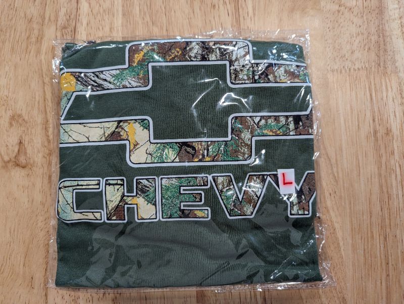 Photo 1 of Chevy Logo Men's T-Shirt - Olive Green w/Camouflage Pattern Logo - Size Large 
