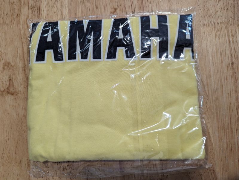 Photo 3 of Yamaha Logo Tee Motorcycle Enthusiast Biker Trendy T Shirt - Pale Yellow - Size XL **STOCK PHOTO TO SHOW STYLE, COLOR OF SHIRT AND LOGO ARE DIFFERENT, SEE PHOTOS**
