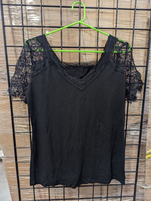 Photo 2 of Women's Floral Lace Short Sleeve Raglan Top Casual V Neck Pullover Plain Tee Shirt - Black - Size Medium
