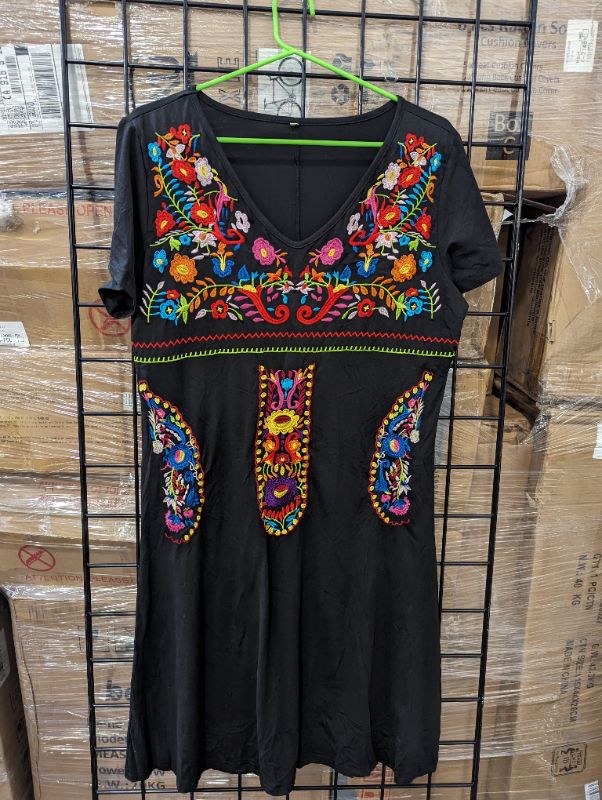 Photo 3 of Melliflo Women's Round Neck Short Sleeve Mexican Dress Floral Embroidered Tshirt Dress Ethnic Boho Midi Dresses - Size Medium