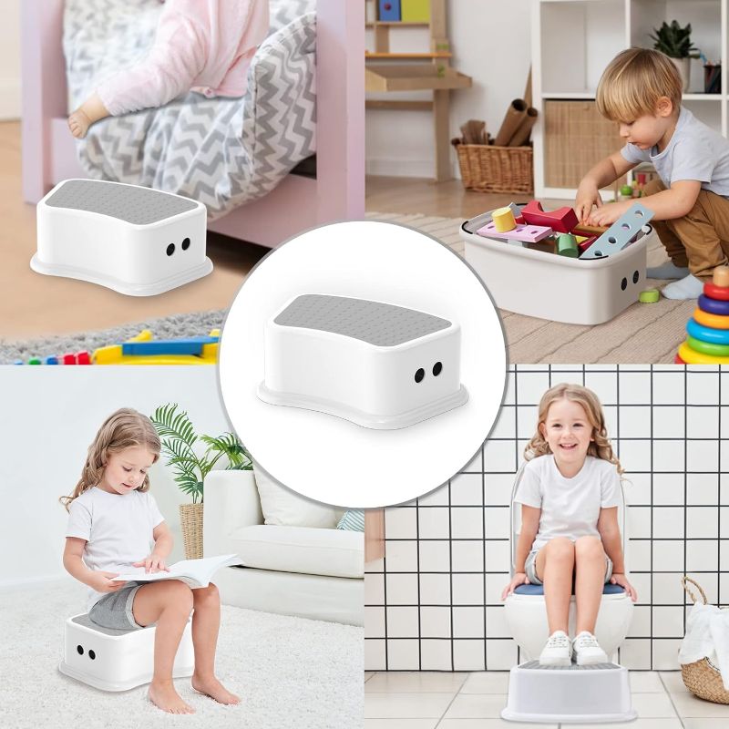 Photo 1 of ZULAY HOME - Kids Step Stool - Toddler Step Up Stool for Kitchen - Bathroom Safety Bottom as Potty Training Stool - Slip-Resistant Surface1 Step Stool for Kids/Adult (Gray White)
