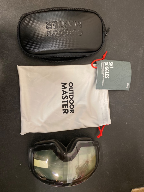 Photo 1 of Odoland Magnetic Interchangeable Ski Goggles with 2 Lens, Large Spherical Frameless Snow Snowboard Goggles for Men Women
