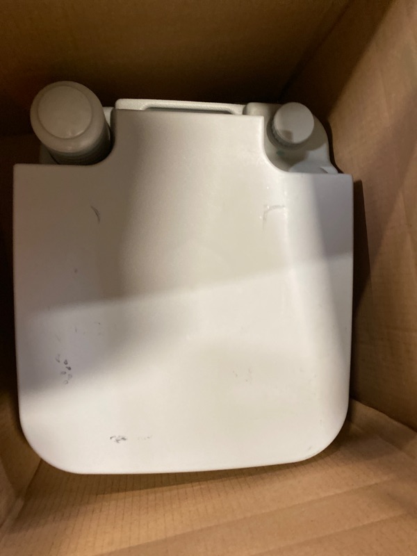 Photo 4 of SEAFLO Portable Toilet for RV, Boat, and Camping (2.6 Gallon) - MISSING PARTS
