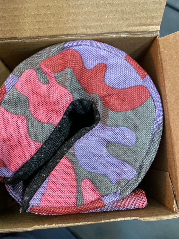 Photo 4 of Barbell Pad for Hip Thrust with Fastening Cloth and Carry Bag, Squat Bar Pad with Closure, Neck & Shoulder Squat Cushion Bar Padding for Hip Thrusts - Fits All Standard and Olympic Bars (Camouflage purple)