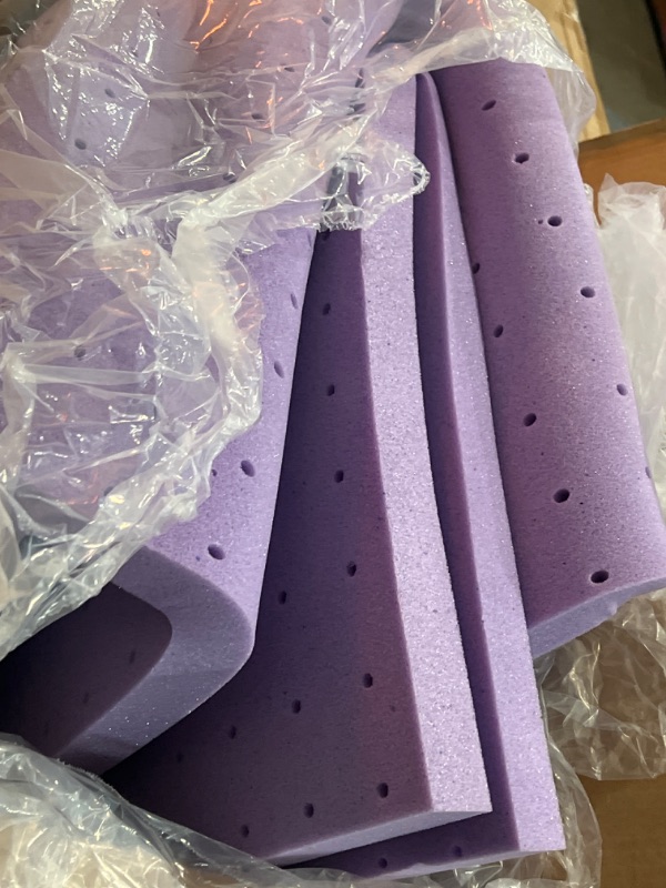 Photo 3 of SINWEEK 3 Inch Gel Memory Foam Mattress Topper Ventilated Soft Mattress Pad, Bed Topper, CertiPUR-US Certified, Queen Size, Purple
