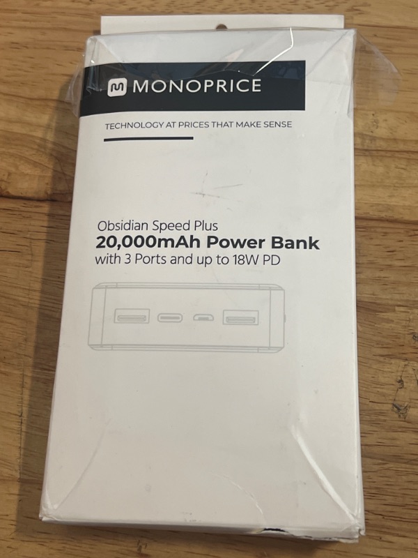 Photo 2 of Monoprice 39070 Obsidian Speed Plus Ultra Compact USB Power Bank_ Blac