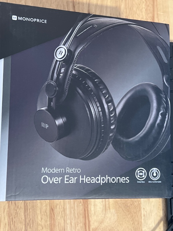 Photo 2 of Monoprice - 116150 Modern Retro Over Ear Headphones with Ultra-Comfortable Ear Pads Perfect for Mobile Devices, HiFi, and Audio/Video Production Black