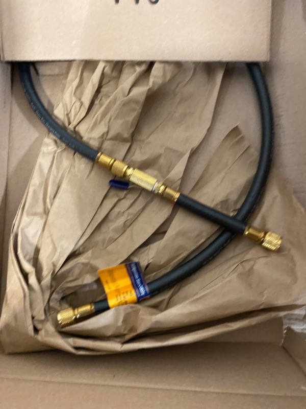 Photo 1 of Yellow Jacket 26060 Plus II 3/8" Heavy Duty Combination Charging or Vacuum Hose, 60", Black