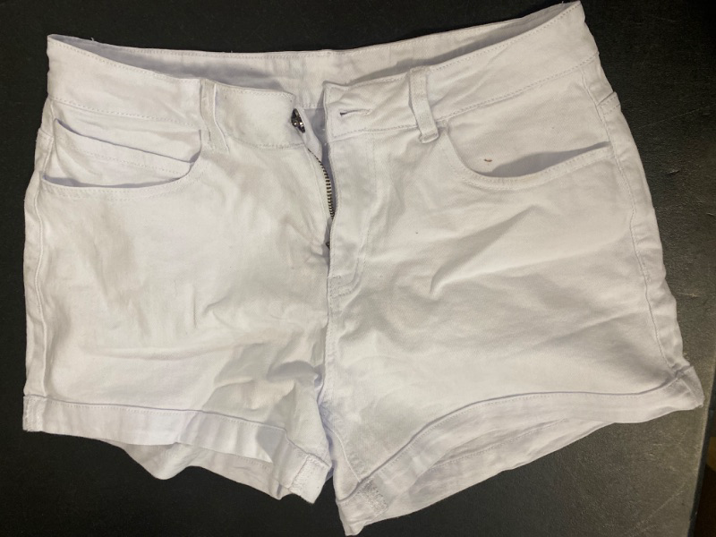 Photo 3 of roswear Women's Summer Stretch Denim Shorts Casual High Waisted Folded Hem Jean Shorts- size M