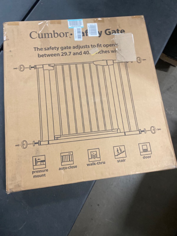 Photo 3 of Cumbor 40.6in Auto Close Safety Baby Gate