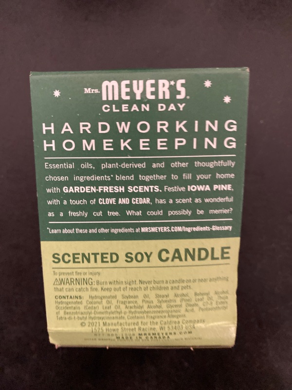 Photo 2 of Mrs. Meyer's Clean Day Soy Candle, Iowa Pine (7.2 Ounce (Pack of 1)) 7.2 Oz