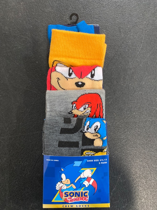 Photo 2 of Sonic the Hedgehog 5pk Men's Casual Crew Socks