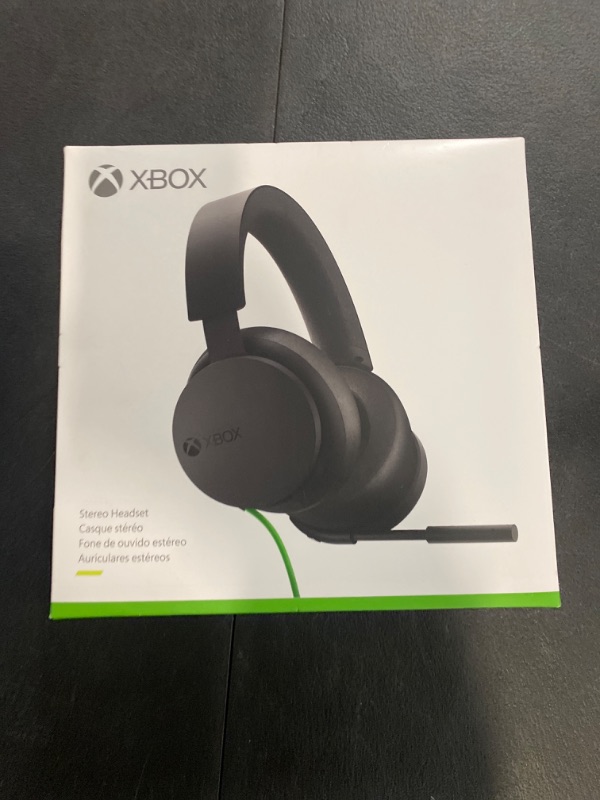 Photo 2 of Xbox Wired Gaming Stereo Headset for Xbox Series X|S/Xbox One