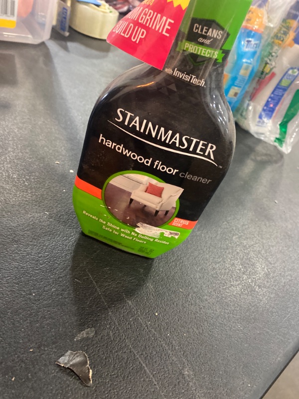 Photo 2 of Stainmaster Hardwood Floor Cleaner, Squirt Bottle 22 FL. OZ.
