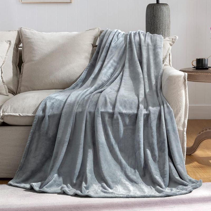 Photo 1 of JIAHANNHA Fleece Blanket Twin Size Grey 60 by 80 Inches Throw Blankets for Couch Sofa Bed 280GSM,Super Soft Cozy and Luxury Bed Blanket for All Season
