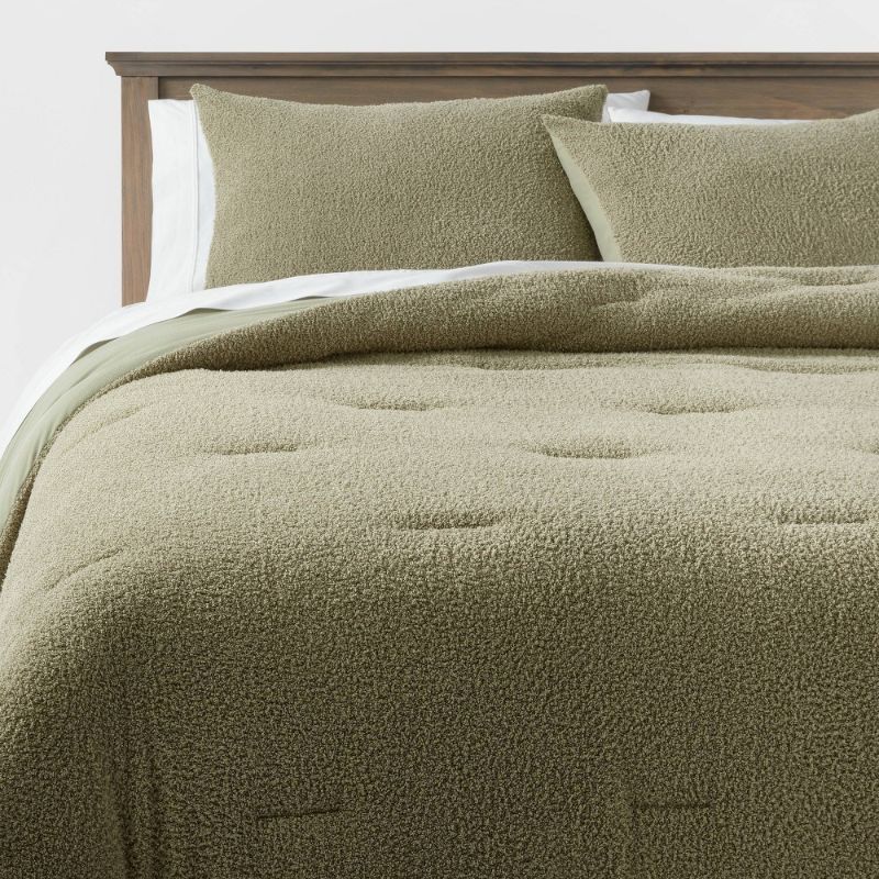 Photo 1 of 3pc King Traditional Cozy Chenille Comforter and Sham Set Green - Threshold