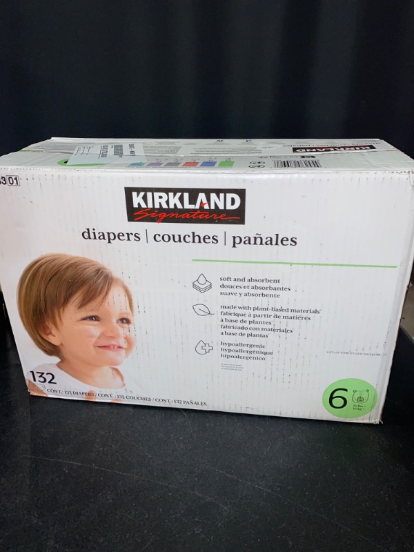 Photo 2 of Kirkland Signature Diapers Size 6 (132 Count)